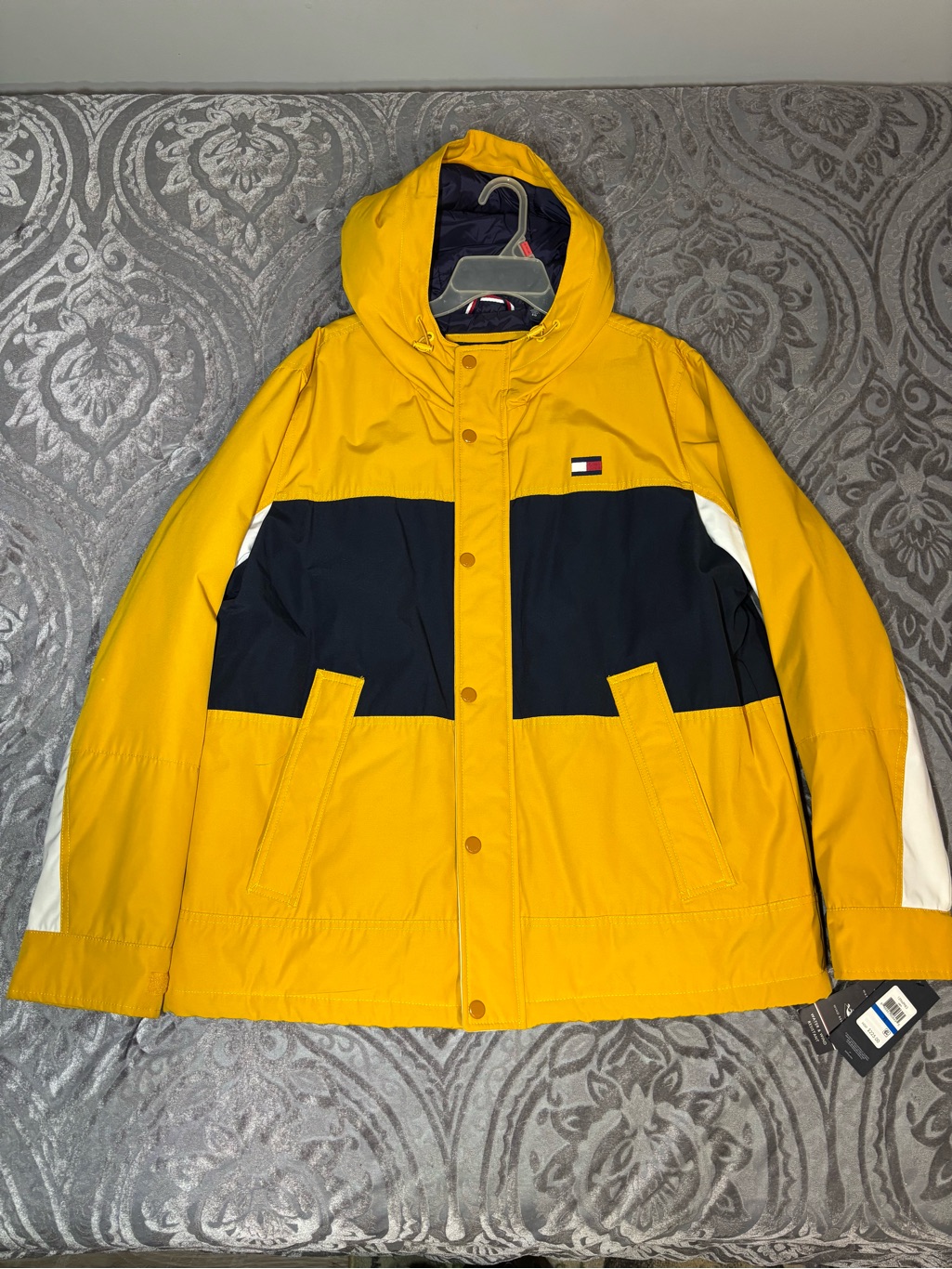 Tommy Hilfiger Yellow, Navy & White Hooded Raincoat